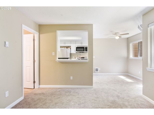 9967 Se TALBERT St, Clackamas, OR 97015