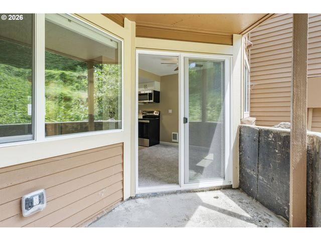 9967 Se TALBERT St, Clackamas, OR 97015