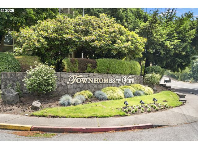 9967 Se TALBERT St, Clackamas, OR 97015