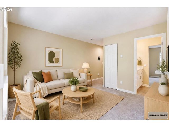 9967 Se TALBERT St, Clackamas, OR 97015