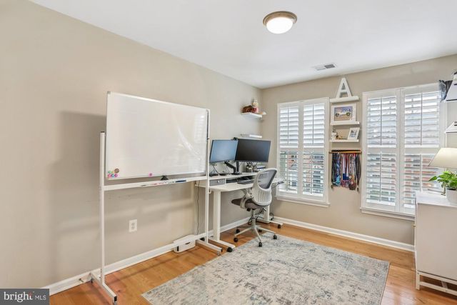 1123 MAIN ST, Gaithersburg, MD 20878