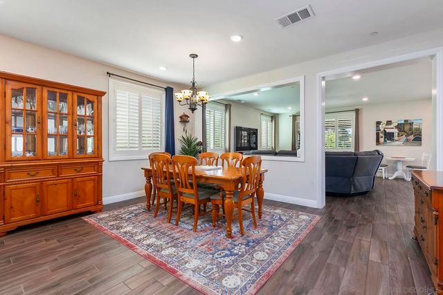 2025 Campo Verde Ct, Escondido, CA 92026