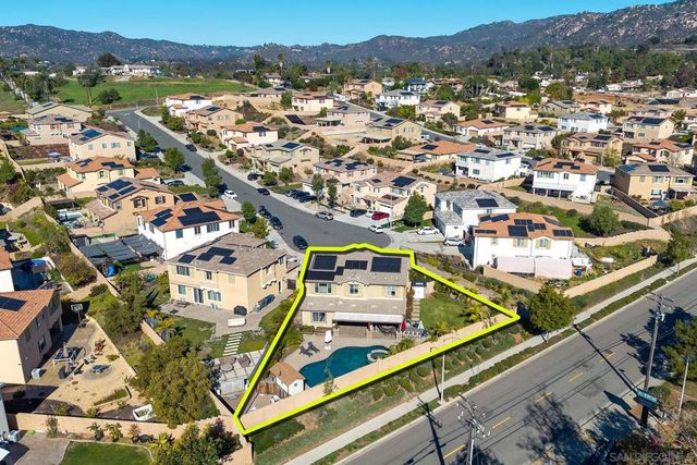 2025 Campo Verde Ct, Escondido, CA 92026