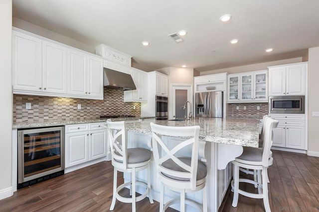 2025 Campo Verde Ct, Escondido, CA 92026