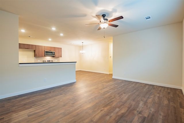 637 Blackland Drive, Venus, TX 76084