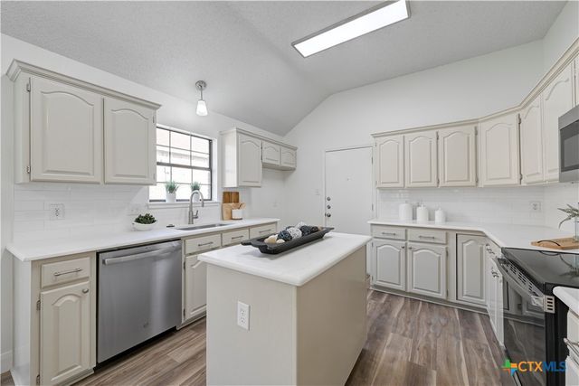 604 Arapaho Drive, Harker Heights, TX 76548