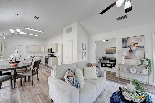 604 Arapaho Drive, Harker Heights, TX 76548