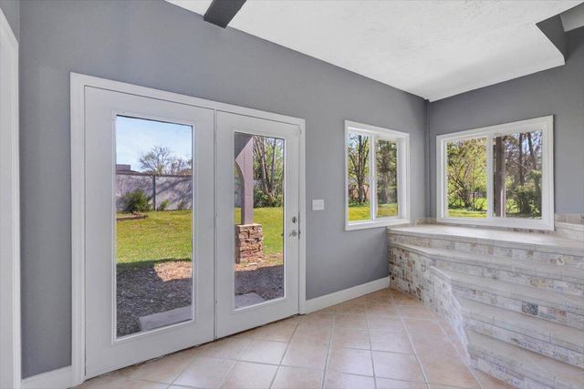 201 Blythe Ferry Road NE, Cleveland, TN 37312