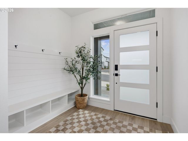 12230 Sw TRASK St, Beaverton, OR 97007