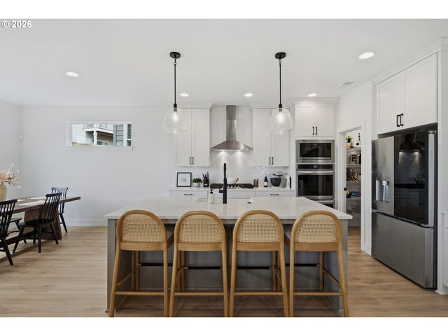 12230 Sw TRASK St, Beaverton, OR 97007