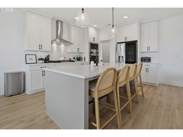 12230 Sw TRASK St, Beaverton, OR 97007