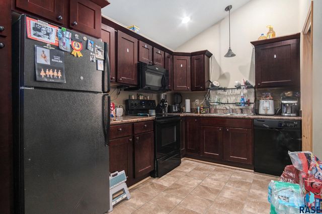 3403 -3409 W 93rd St Street, Sioux Falls, SD 57108