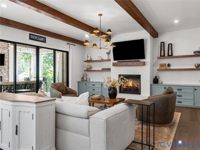 14807 Michaux Valley Cir, Midlothian, VA 23113
