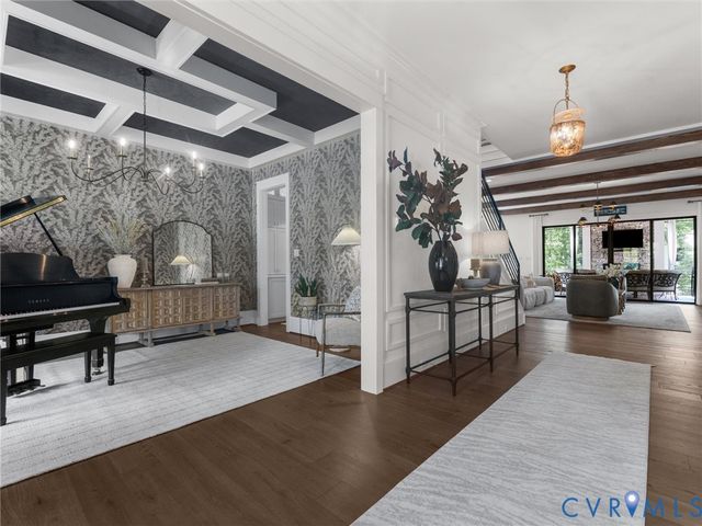 14807 Michaux Valley Cir, Midlothian, VA 23113