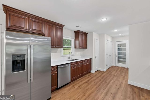 1275 Lake Dow Road, Mcdonough, GA 30252