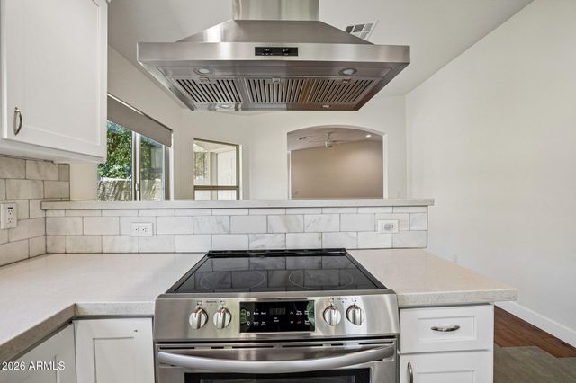 17181 N 52nd Avenue, Glendale, AZ 85308