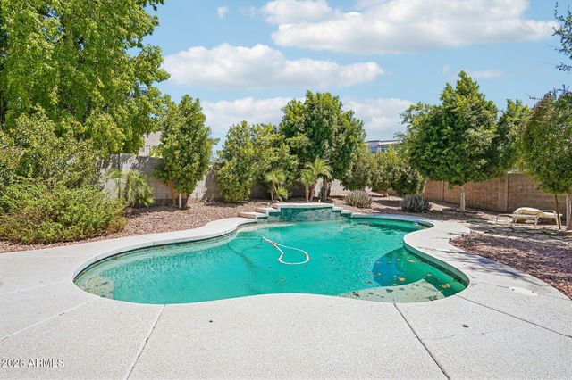 17181 N 52nd Avenue, Glendale, AZ 85308