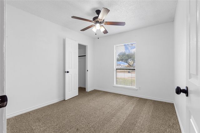 1245 N Knowles Drive, Saginaw, TX 76179