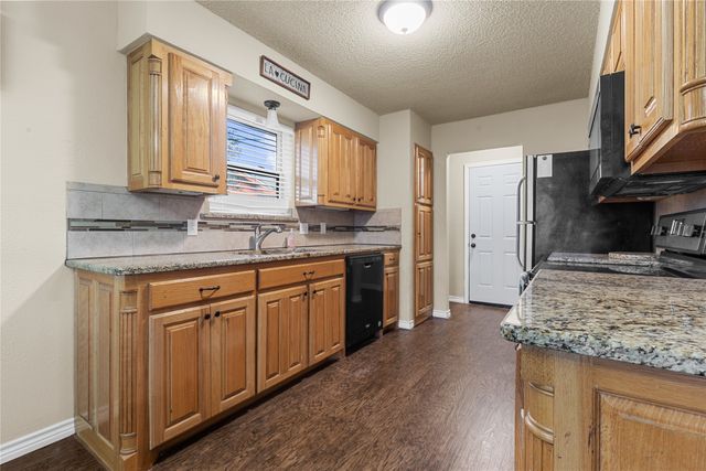 1245 N Knowles Drive, Saginaw, TX 76179