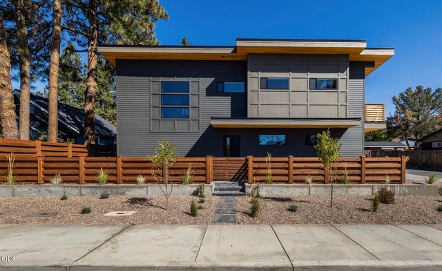 1530 NE 6th Street, Bend, OR 97701