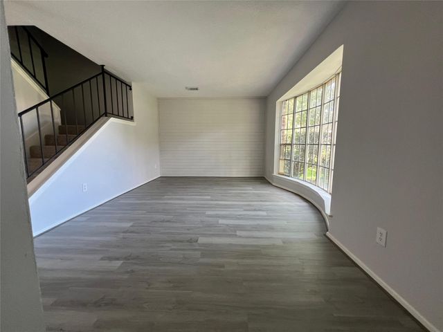 7012 Jetty Lane, Houston, TX 77072