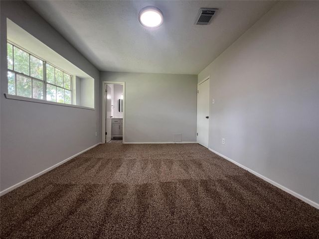 7012 Jetty Lane, Houston, TX 77072