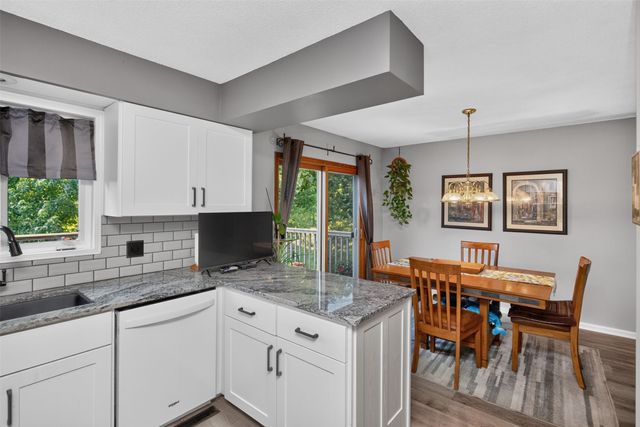 1201 SE Michael Drive, Ankeny, IA 50021