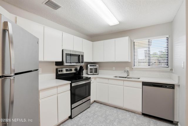 8133 MORRISTOWN Trail, Jacksonville, FL 32244