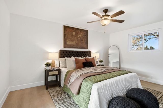 1358 E MAPLEWOOD DR, Murray, UT 84121