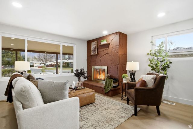 1358 E MAPLEWOOD DR, Murray, UT 84121