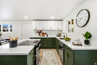 1358 E MAPLEWOOD DR, Murray, UT 84121