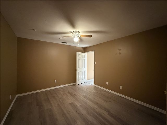 1818 Rodd Field E2, Corpus Christi, TX 78412