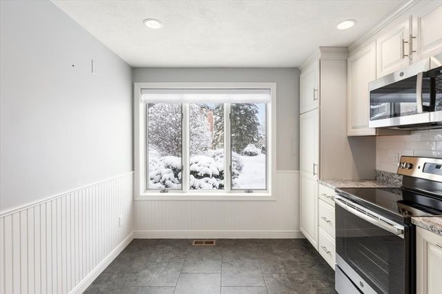 34 Spoon Way 34, North Reading, MA 01864