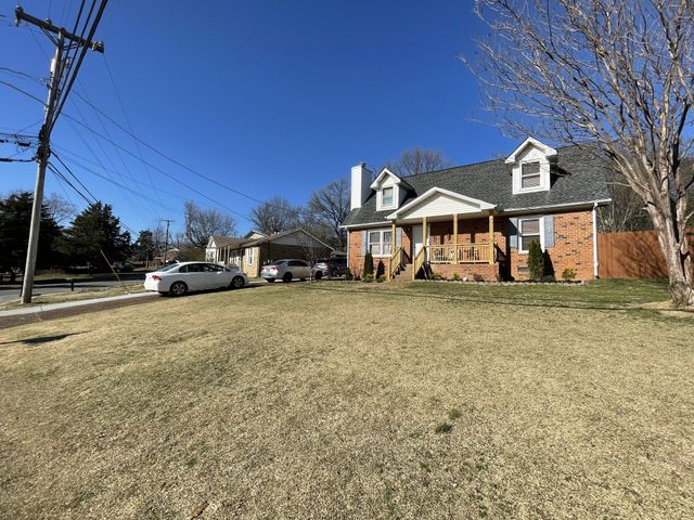 552 Piccadilly Row, Antioch, TN 37013
