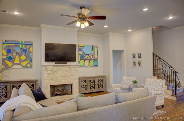 9483 E 106th Place S, Tulsa, OK 74133