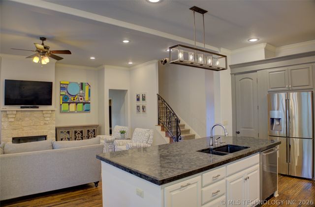 9483 E 106th Place S, Tulsa, OK 74133