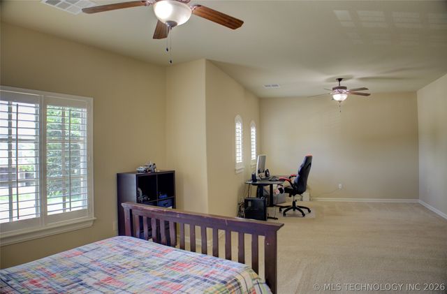 9483 E 106th Place S, Tulsa, OK 74133