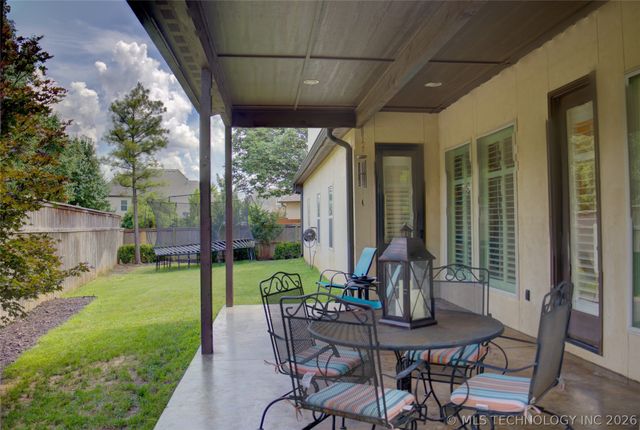 9483 E 106th Place S, Tulsa, OK 74133