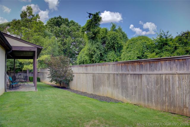 9483 E 106th Place S, Tulsa, OK 74133