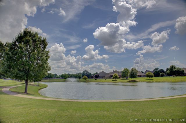 9483 E 106th Place S, Tulsa, OK 74133