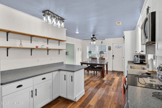 118 Jamaica Drive, Wilmington, NC 28401