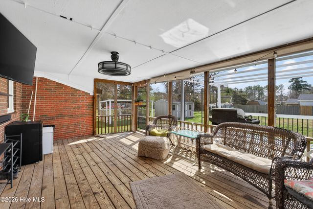 118 Jamaica Drive, Wilmington, NC 28401