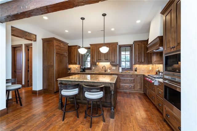 215 Long Ridge Road, Sunset, SC 29685