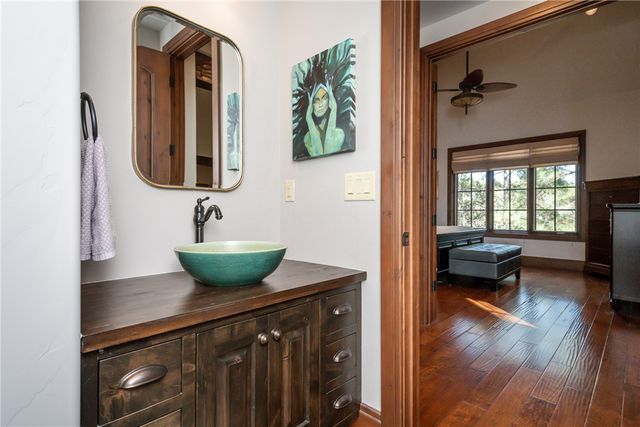 215 Long Ridge Road, Sunset, SC 29685