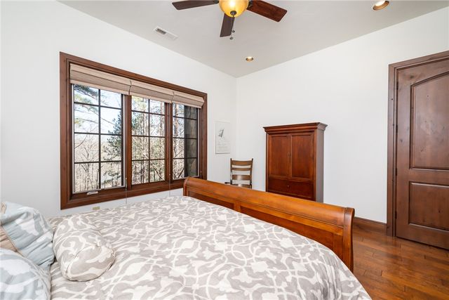 215 Long Ridge Road, Sunset, SC 29685