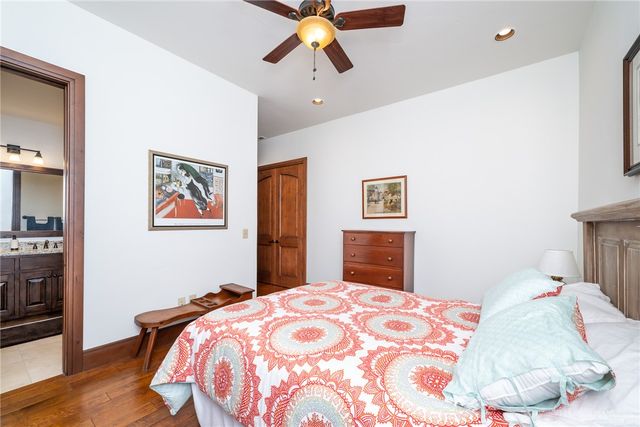 215 Long Ridge Road, Sunset, SC 29685