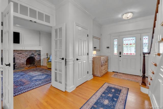 14 Whistler Hill Lane, Huntington, NY 11743