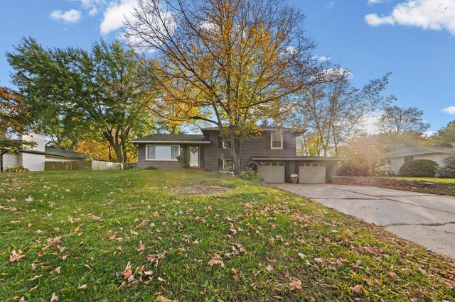 4625 Oxborough Lane, Bloomington, MN 55437