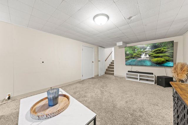 4625 Oxborough Lane, Bloomington, MN 55437