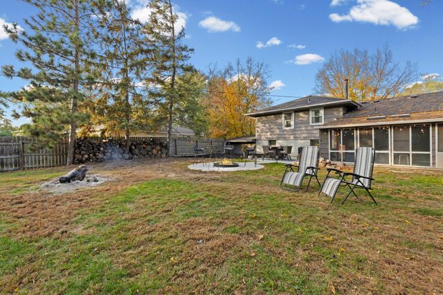 4625 Oxborough Lane, Bloomington, MN 55437